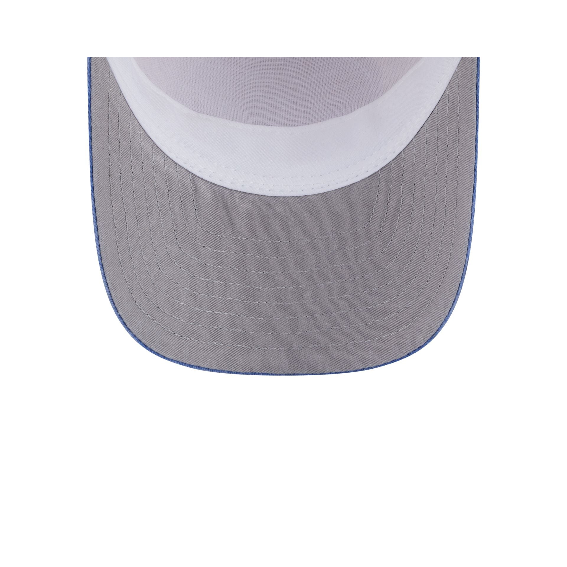 Atlanta Braves Frayed 9FORTY M-Crown A-Frame Trucker Hat