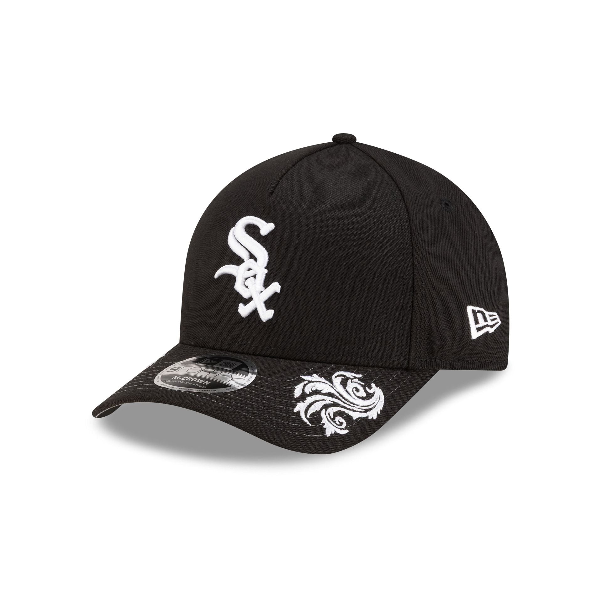 Chicago White Sox Script Black and White 9FORTY M-Crown A-Frame Snapback Hat